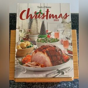 Taste of Home Christmas Cookbook 2022